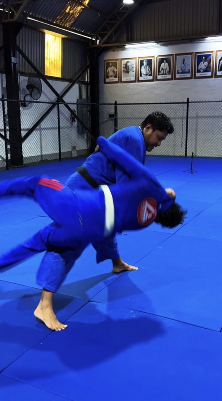 Shodan Alex — Judo · Jiu-Jitsu, cinta negra